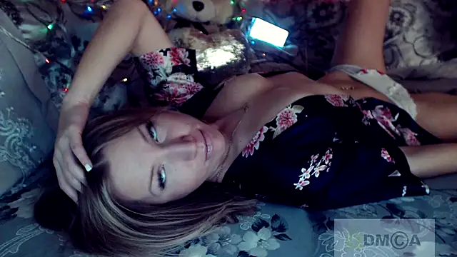 Snapshot of mimmi_ chatting on January 20, 12:36 am mimmi online show from January 20, 12:36 am