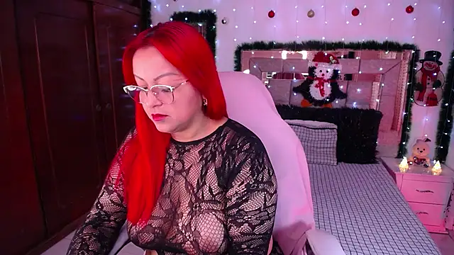 salomecastro  online show from December 2, 3:23 am