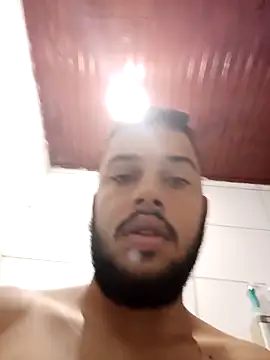 Snapshot of AzureKnee chatting on March 7, 9:28 am AzureKnee online show from March 7, 9:28 am