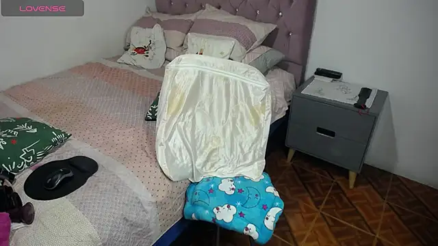 cristin doll  online show from January 9, 7:18 pm