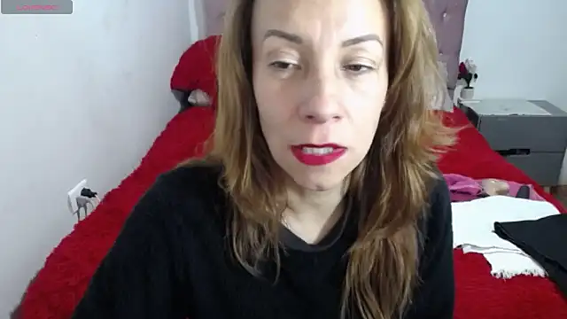 cristin doll  online show from November 9, 3:43 pm