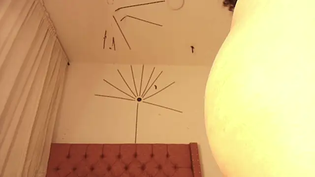 Snapshot of kathleen_brown chatting on December 3, 10:52 pm kathleen brown online show from December 3, 10:52 pm