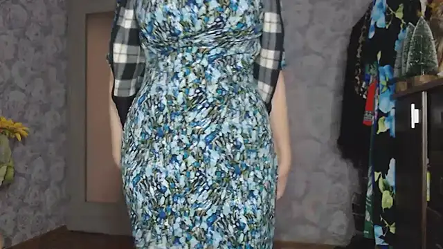 Aziza1 online show from November 10, 8:35 am