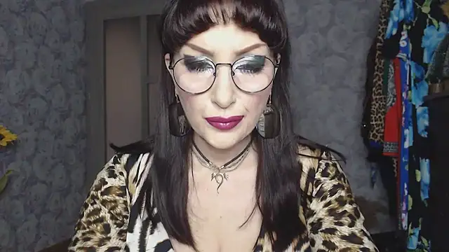 Aziza1 online show from March 17, 1:25 pm