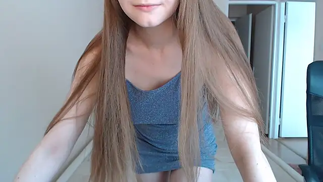 Snapshot of AnnaSweet18 chatting on May 30, 11:40 am AnnaSweet18 online show from May 30, 11:40 am