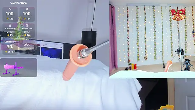 Snapshot of Alessandra_Smith chatting on December 15, 9:20 pm Alessandra Smith online show from December 15, 9:20 pm