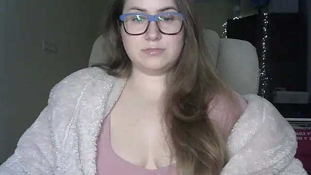 SeasonalSomeone online show from April 30, 9:08 pm