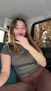 Snapshot of Night_dreams chatting on November 6, 8:59 am Night dreams online show from November 6, 8:59 am