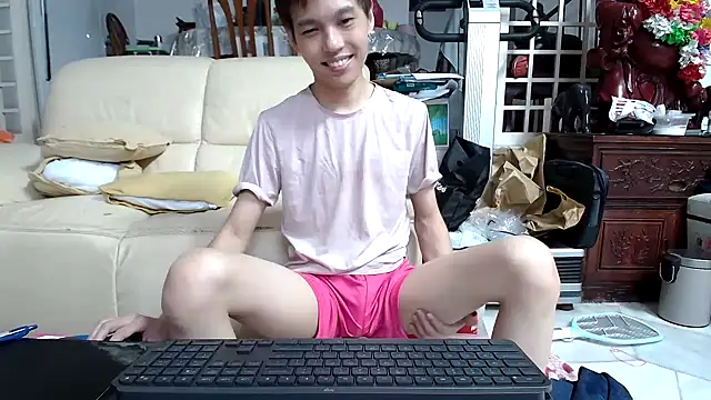 andrewooi online show from December 2, 11:56 am