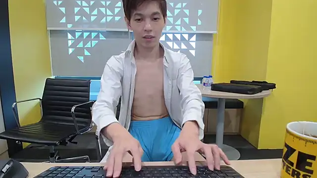 andrewooi online show from July 25, 4:43 am