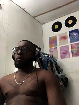 Snapshot of livepro chatting on November 19, 4:45 am livepro online show from November 19, 4:45 am