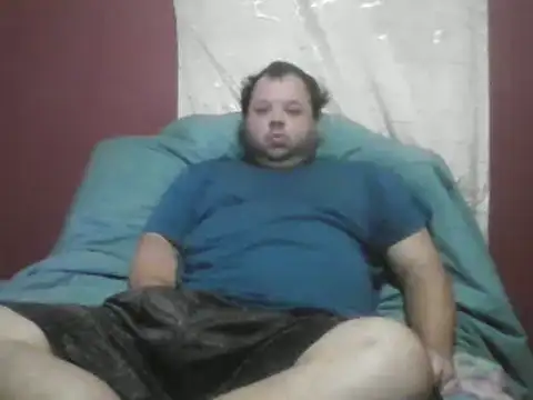 Strongbutgentle36 online show from October 25, 9:06 am