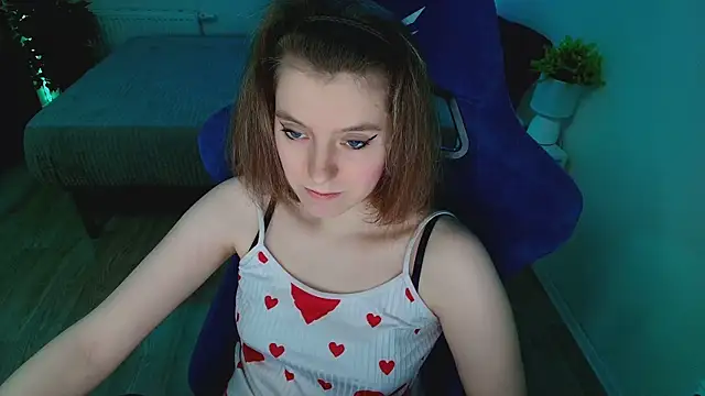 CranberryHot online show from May 3, 6:03 pm