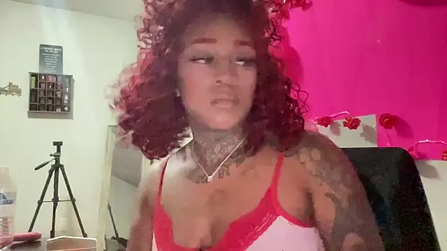 Snapshot of Creamesensation chatting on February 15, 8:02 am Creamesensation online show from February 15, 8:02 am