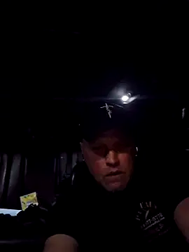 Snapshot of Johnny76420 chatting on March 19, 3:32 am Johnny76420 online show from March 19, 3:32 am