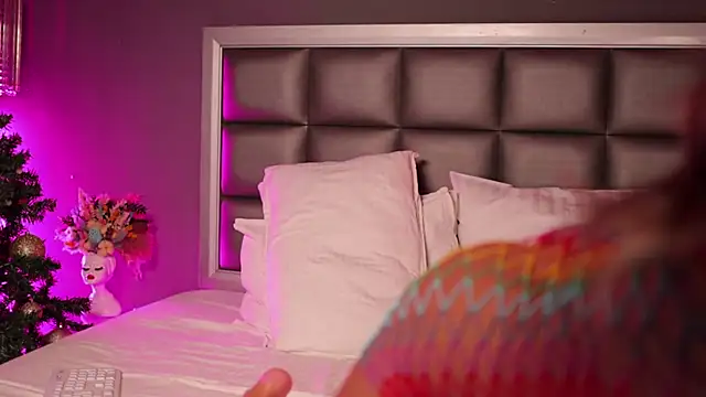 Snapshot of Rachel_Quinn_ chatting on December 30, 11:04 am Rachel Quinn online show from December 30, 11:04 am