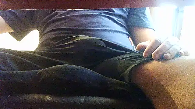 Snapshot of opreatiby chatting on October 9, 1:09 pm opreatiby online show from October 9, 1:09 pm