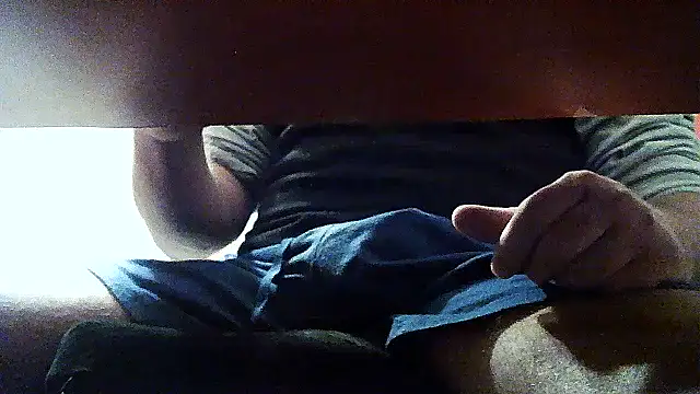 Snapshot of opreatiby chatting on November 19, 4:40 pm opreatiby online show from November 19, 4:40 pm