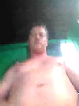 Snapshot of Alvaro2017 chatting on January 19, 7:58 pm Alvaro2017 online show from January 19, 7:58 pm