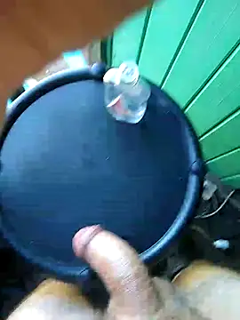 Snapshot of Alvaro2017 chatting on November 26, 1:34 pm Alvaro2017 online show from November 26, 1:34 pm