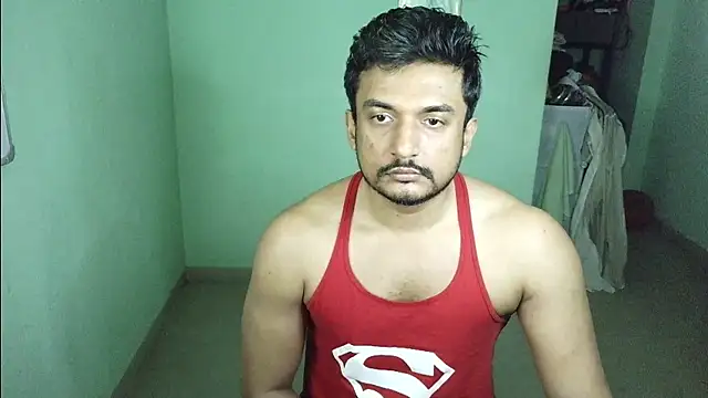 Snapshot of daringcutie chatting on January 10, 1:18 am daringcutie online show from January 10, 1:18 am