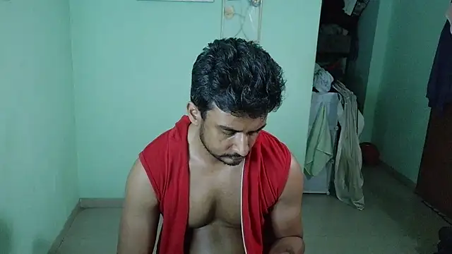 Snapshot of daringcutie chatting on March 20, 12:37 am daringcutie online show from March 20, 12:37 am