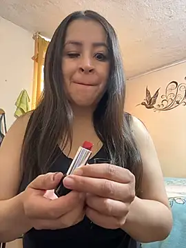 Snapshot of latinfemale chatting on May 7, 9:20 pm latinfemale online show from May 7, 9:20 pm