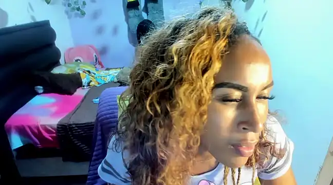 CarameloCeron online show from December 5, 4:23 pm