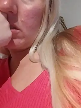 Snapshot of Mllesha74000 chatting on November 16, 6:46 pm Mllesha74000 online show from November 16, 6:46 pm