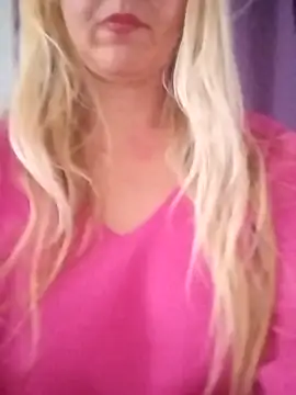 Snapshot of Mllesha74000 chatting on November 19, 3:34 pm Mllesha74000 online show from November 19, 3:34 pm