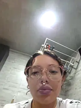 linda-schmidt online show from December 7, 2:09 am