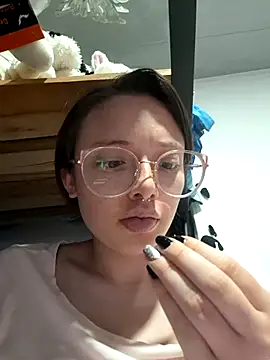 linda-schmidt online show from March 20, 12:08 am