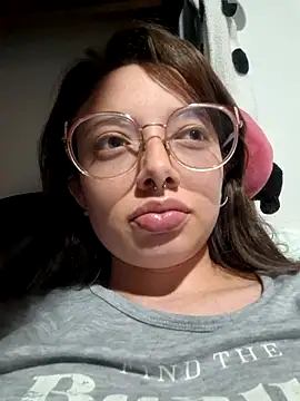 linda-schmidt online show from December 21, 1:35 am