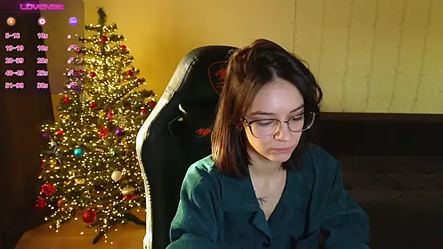 alyssa sweet online show from December 24, 5:38 am