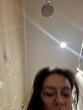 alyssa sweet online show from February 4, 4:05 am