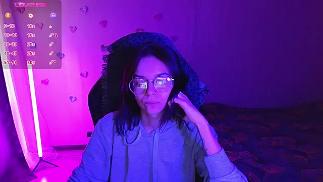 alyssa sweet online show from February 14, 7:17 am