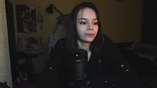 alyssa sweet online show from March 14, 8:10 am