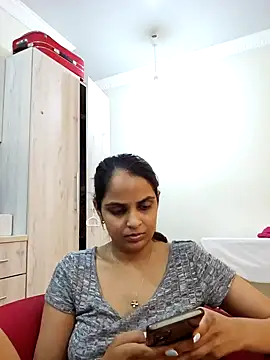 DirtySnowball69 online show from December 6, 5:33 pm