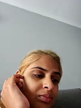 DirtySnowball69 online show from September 17, 12:29 pm