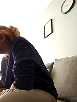 DirtySnowball69 online show from October 6, 3:09 pm