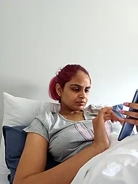 DirtySnowball69 online show from October 16, 10:38 am