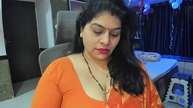 Snapshot of tarivishu23 chatting on February 15, 1:16 pm tarivishu23 online show from February 15, 1:16 pm