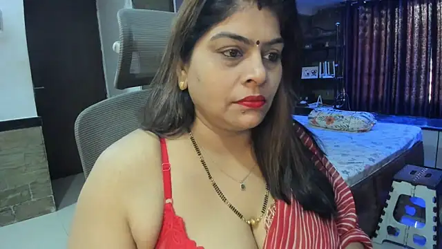 Snapshot of tarivishu23 chatting on February 28, 12:42 pm tarivishu23 online show from February 28, 12:42 pm