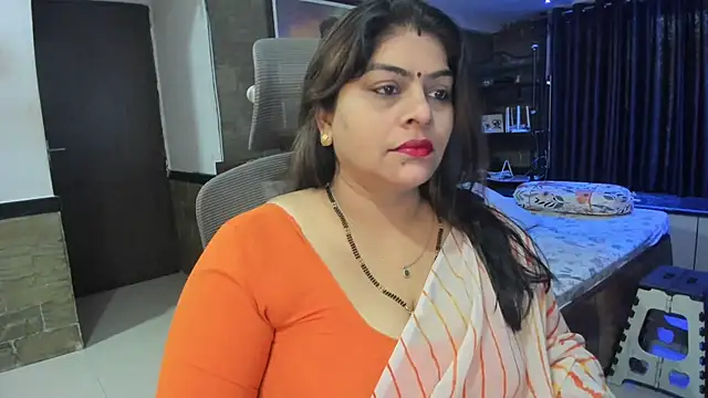 Snapshot of tarivishu23 chatting on March 1, 1:43 am tarivishu23 online show from March 1, 1:43 am