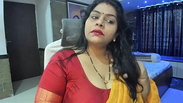 Snapshot of tarivishu23 chatting on September 24, 1:42 am tarivishu23 online show from September 24, 1:42 am