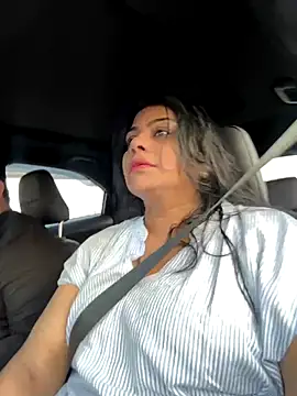 Snapshot of tarivishu23 chatting on October 9, 1:58 am tarivishu23 online show from October 9, 1:58 am