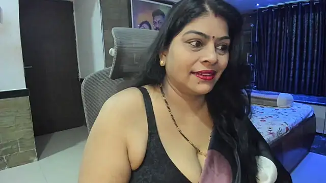 Snapshot of tarivishu23 chatting on October 19, 1:17 am tarivishu23 online show from October 19, 1:17 am