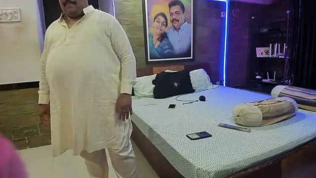 Snapshot of tarivishu23 chatting on October 21, 3:24 pm tarivishu23 online show from October 21, 3:24 pm