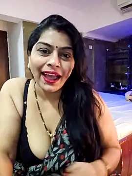 Snapshot of tarivishu23 chatting on October 25, 1:40 pm tarivishu23 online show from October 25, 1:40 pm