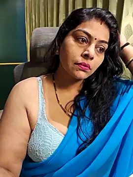 Snapshot of tarivishu23 chatting on November 10, 5:06 am tarivishu23 online show from November 10, 5:06 am